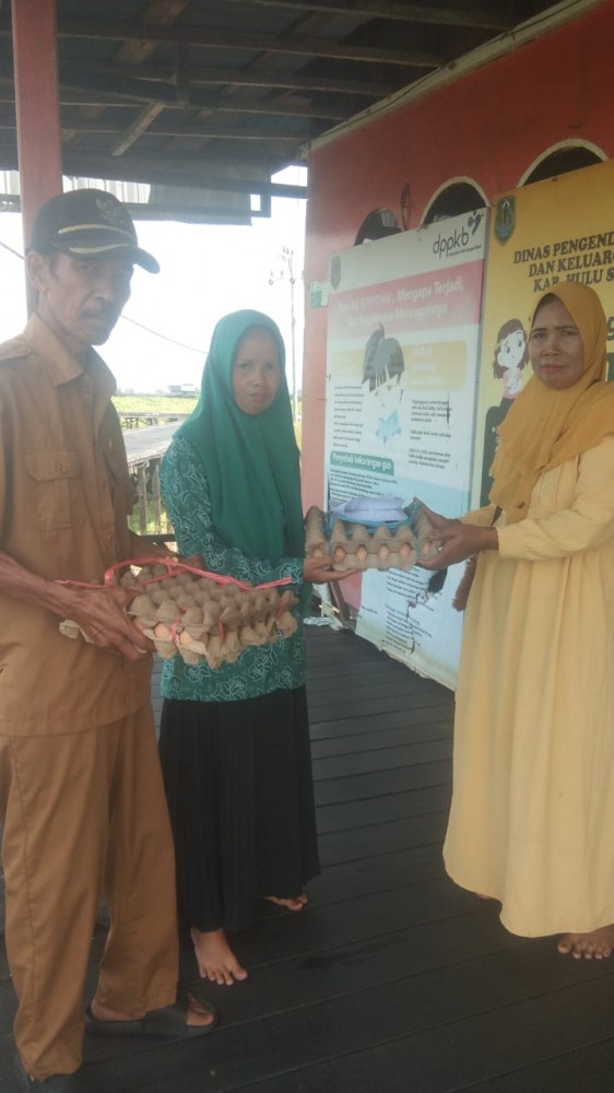 Program Pembagian Telur untuk Anak Stunting